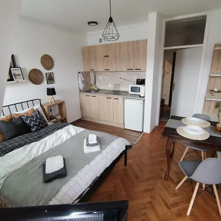 Apartment Be My Guest Novi Sad